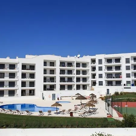 Lucia Albufeira Апартаменты *