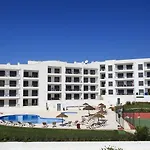 Lucia Albufeira Apartment *